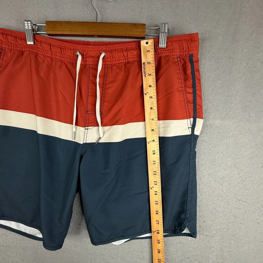 Fair Harbor Shorts Mens Large Fits 38 Red Blue Lined Athletic Swim Beach